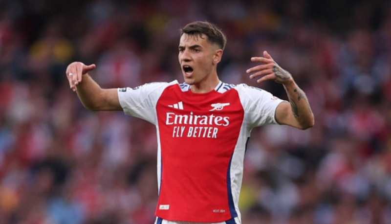 juventus-nham-jakub-kiwior-thay-lloyd-kelly-neu-chia-tay-trong-he